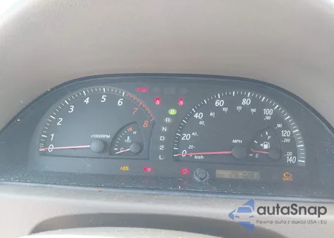 2003 Toyota Camry Xle z USA, uszkodzony, nr VIN 4T1BE32KX3U140415